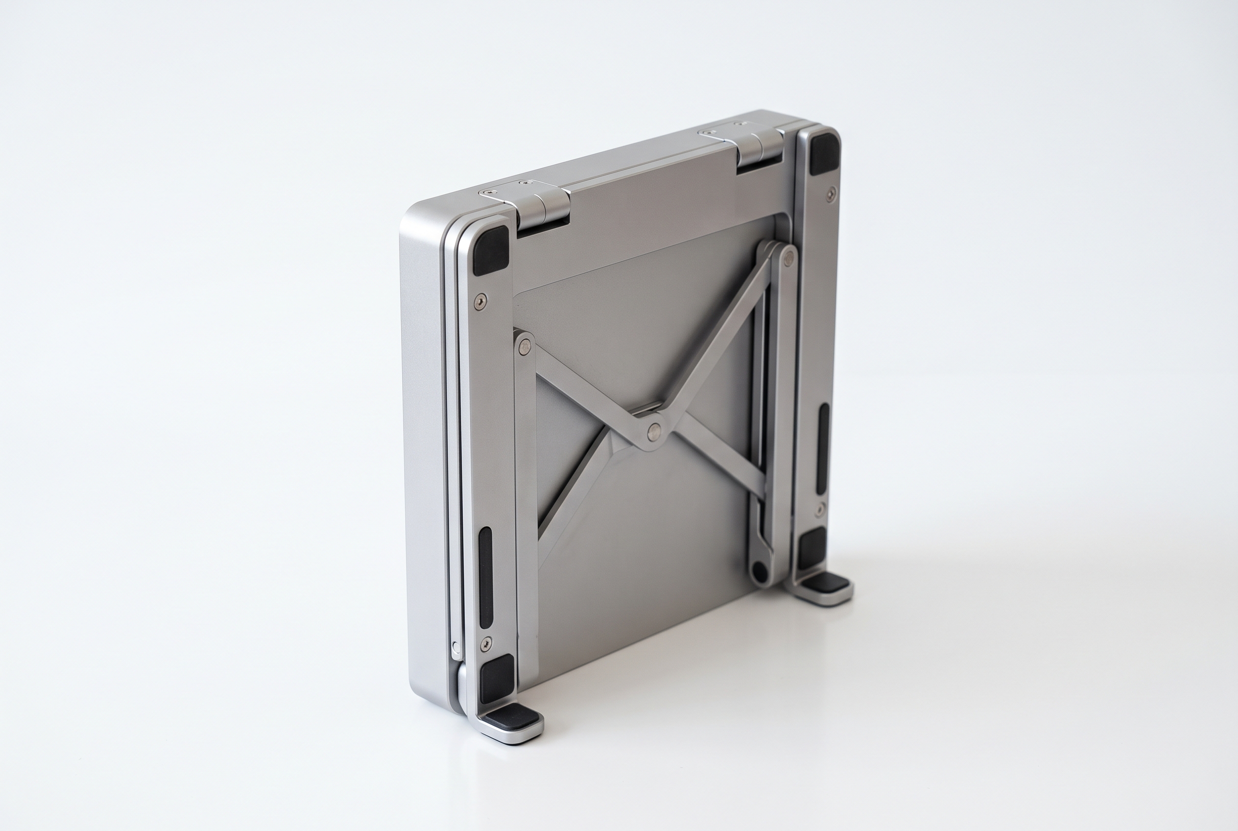 Foldable aluminum laptop stand